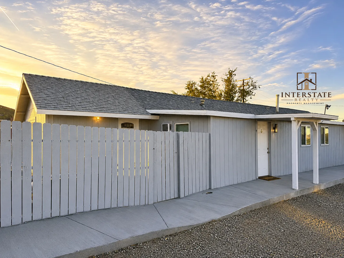 13950 Hesperia Rd #5